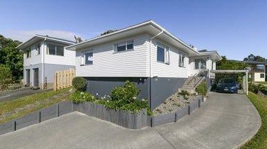  at 17 Padnell Crescent, Paparangi, Wellington