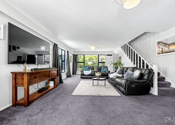  at 76 Horoeka Street, Stokes Valley, Lower Hutt, Wellington