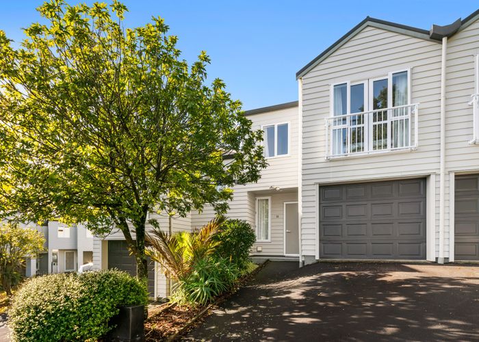  at 15/30 John Jennings Drive, Oteha, Auckland