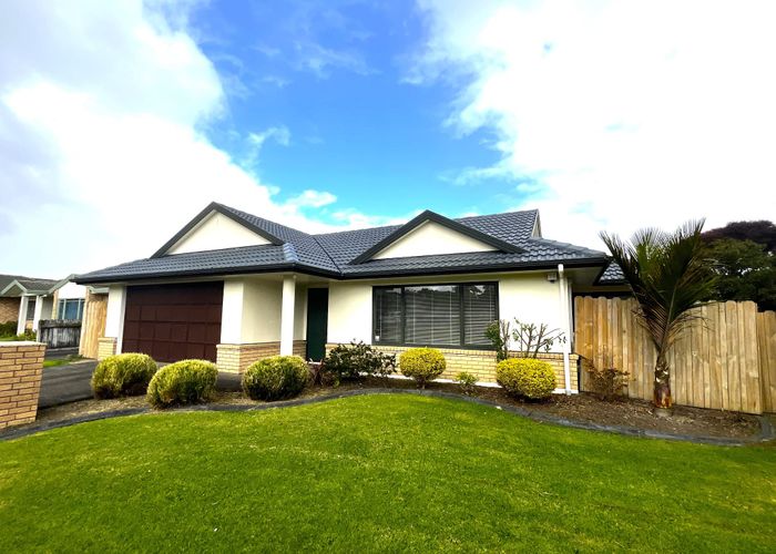  at 8 Mohill Place, East Tamaki Heights, Manukau City, Auckland