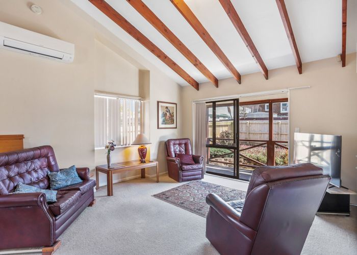  at 1/25 Captain Scott Road, Glen Eden, Auckland