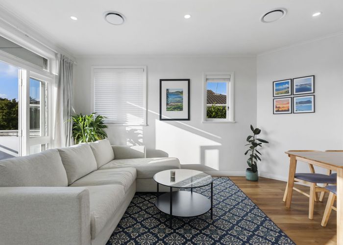  at 1/45 Pupuke Road, Birkenhead, Auckland