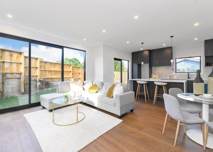  at 9 Camrose Place, Glenfield, North Shore City, Auckland