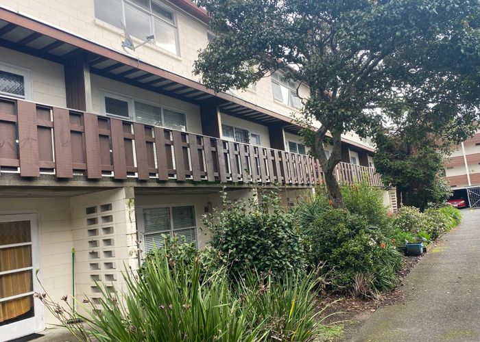  at 7/9 Esplanade road, Mount Eden, Auckland City, Auckland