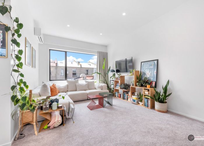  at 6/39 Nelson Street, Petone, Lower Hutt