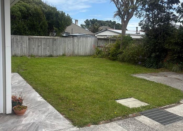  at 18A Kapiti Crescent, Titahi Bay, Porirua, Wellington