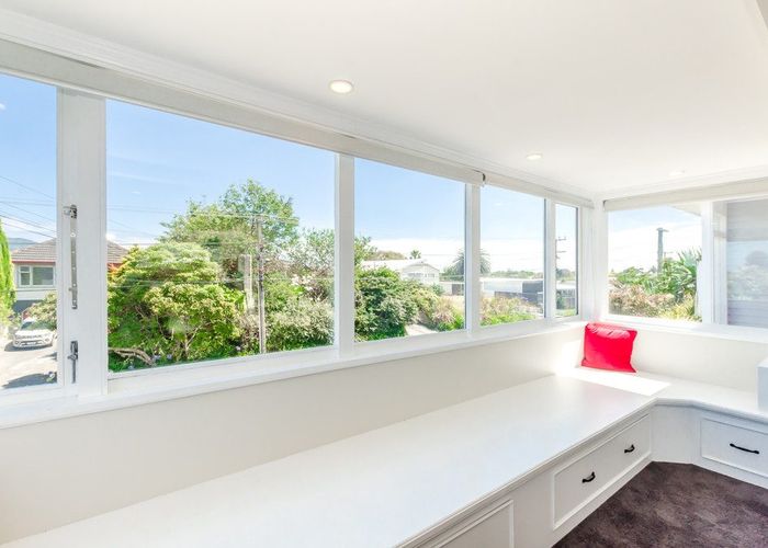  at 12 Gray Avenue, Paraparaumu Beach, Paraparaumu