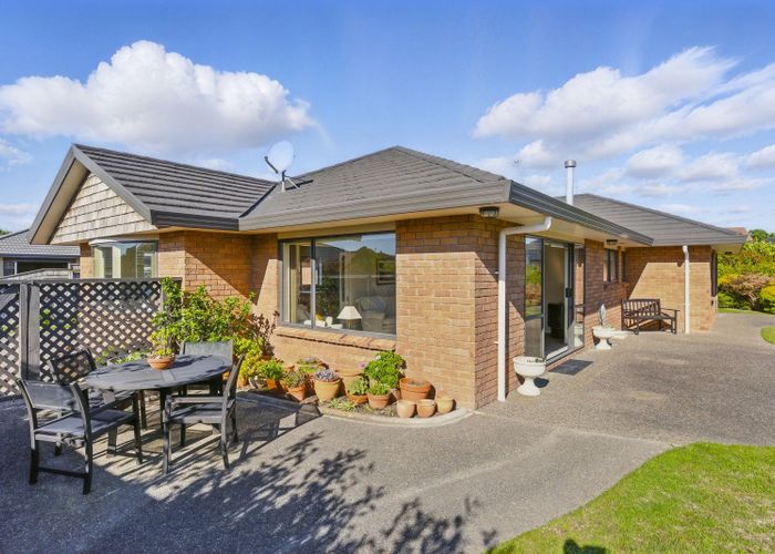  at 80 Regent Drive, Paraparaumu Beach, Kapiti Coast, Wellington