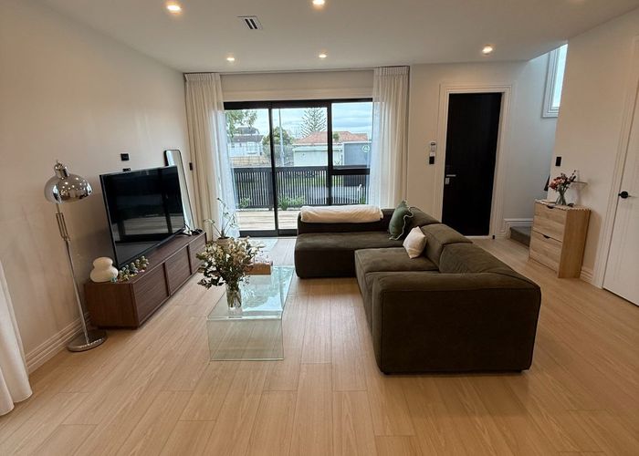  at 40B Glenmore Road, Sunnyhills, Auckland