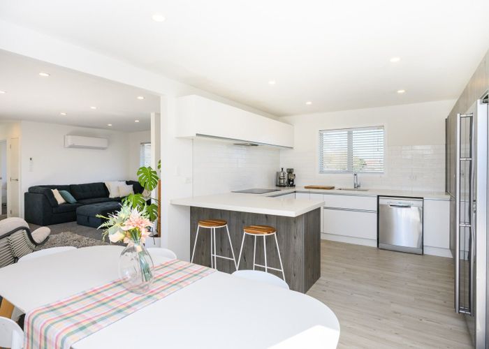  at 10 Gladys Place, Kelvin Grove, Palmerston North, Manawatu / Whanganui