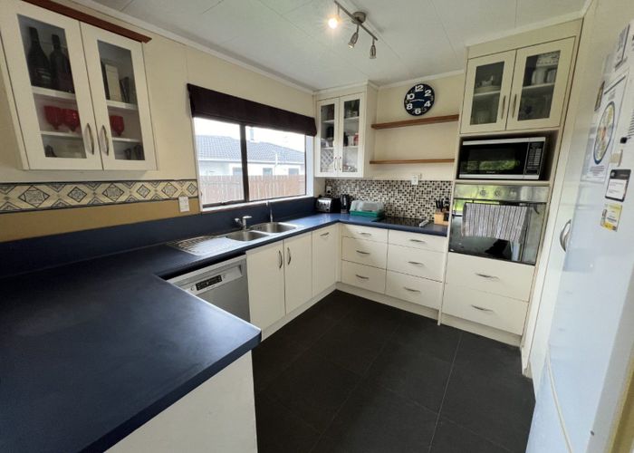  at 51 Raglan Avenue, Cloverlea, Palmerston North