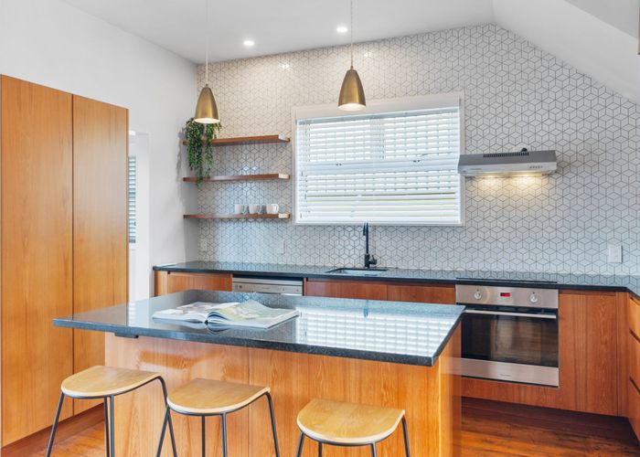  at 1092 Great North Road, Point Chevalier, Auckland City, Auckland