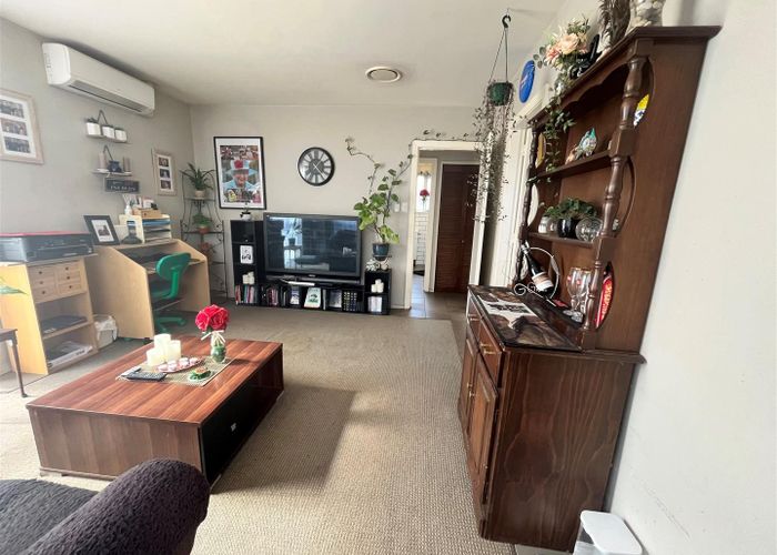  at 1/494 Hereford Street, Linwood, Christchurch