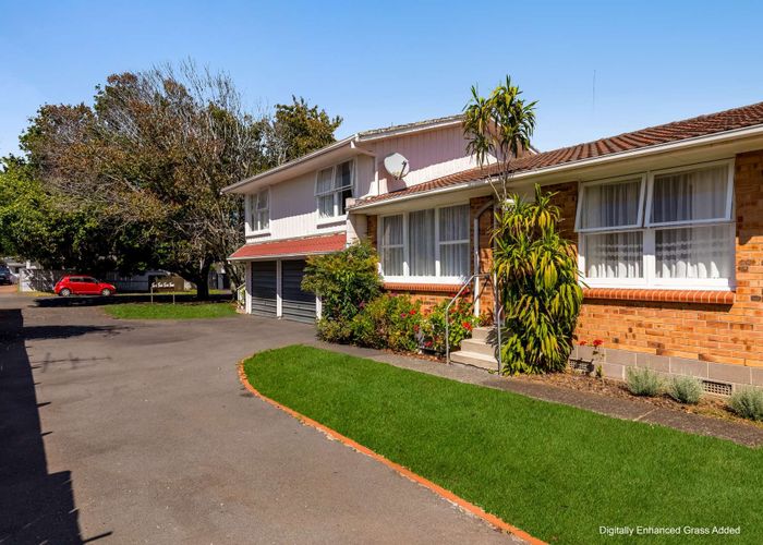  at 2/11 Preston Ave, Mount Albert, Auckland City, Auckland