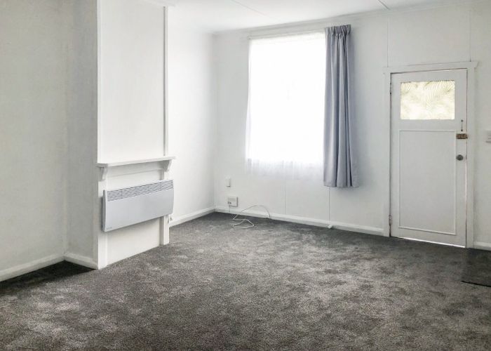  at 2/5 Gilmour Street, Gonville, Whanganui, Manawatu / Whanganui