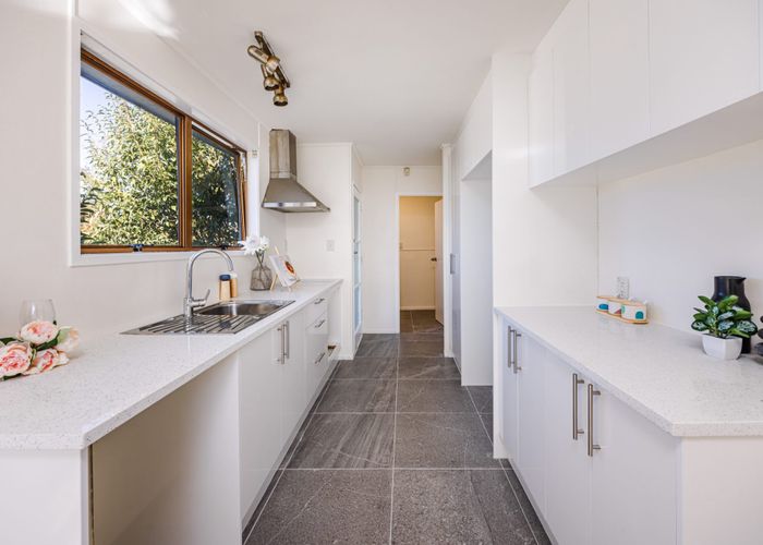  at 43 Catkin Crescent, Papatoetoe, Manukau City, Auckland