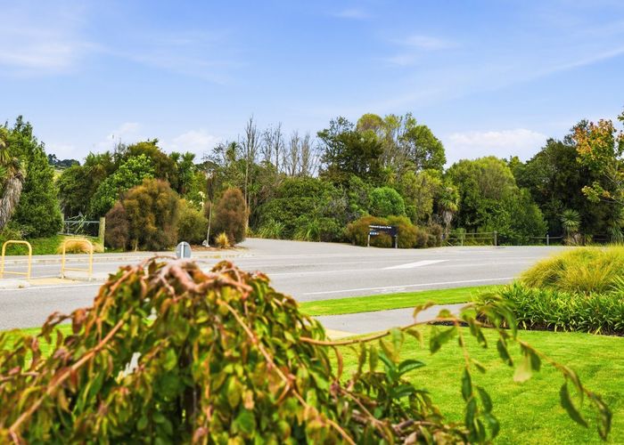  at 902 Cashmere Road, Halswell, Christchurch City, Canterbury