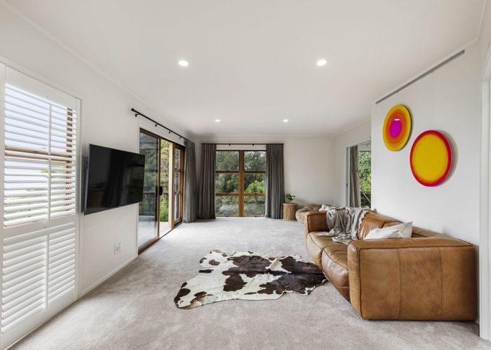  at 127 Mellons Bay Road, Mellons Bay, Manukau City, Auckland