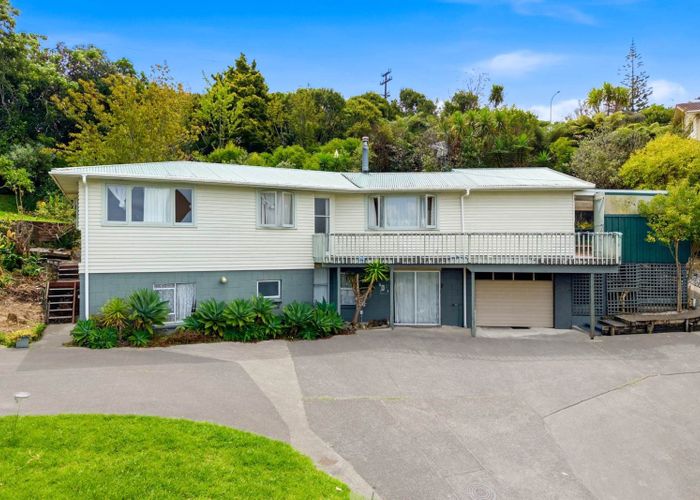  at 14-18B Cypress Place, Sunnynook, North Shore City, Auckland