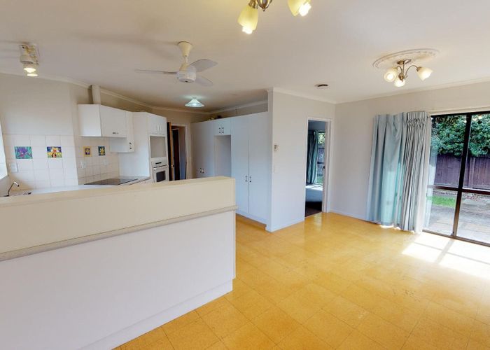  at 9b Churchill Avenue, Hokowhitu, Palmerston North, Manawatu / Whanganui