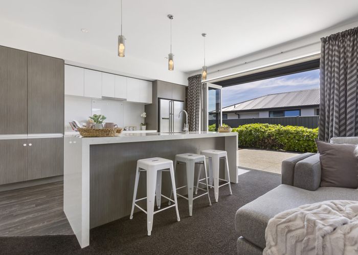  at 10 Stowell Drive, Cromwell
