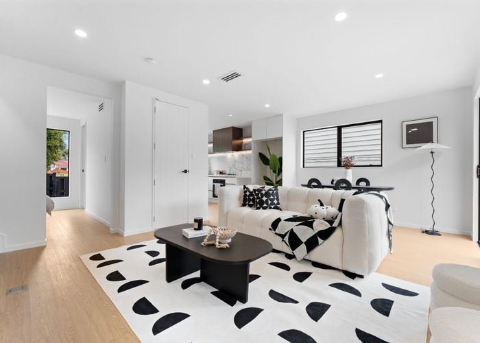  at 42D Velma Road, Hillcrest, North Shore City, Auckland