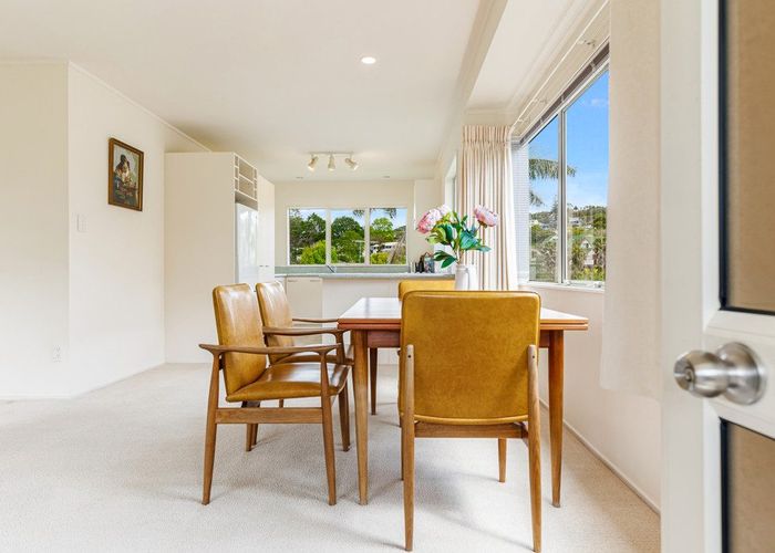  at 2/9 Mably Court, Stanmore Bay, Whangaparaoa