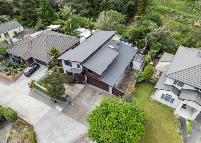  at 15 Twin Court, Albany, Auckland
