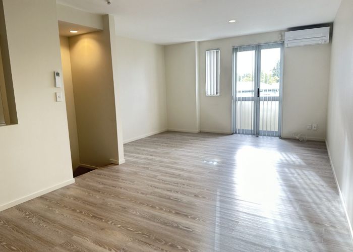  at 40 Albionvale Rd, Glen Eden, Waitakere City, Auckland