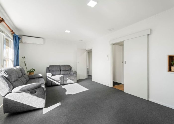  at 2/12 Quona Avenue, Mount Roskill, Auckland City, Auckland