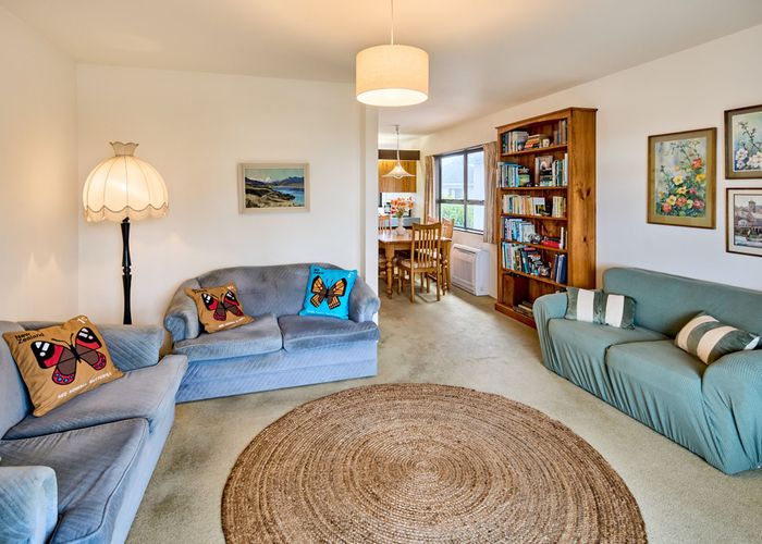 at 13 Tamahine Street, Maupuia, Wellington