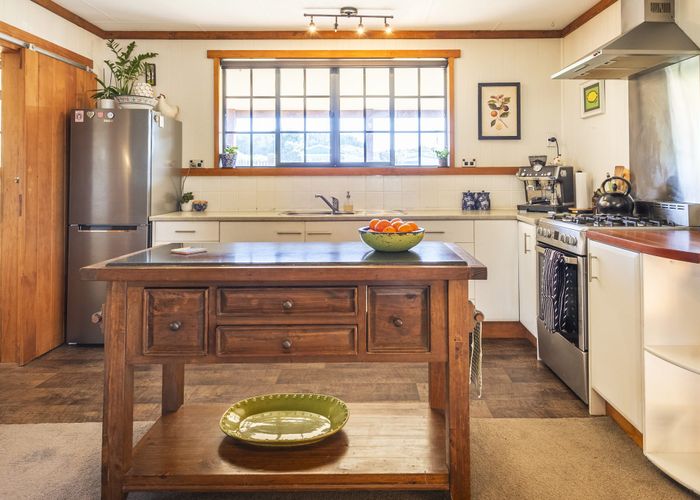  at 15 Wainui Street, Koitiata