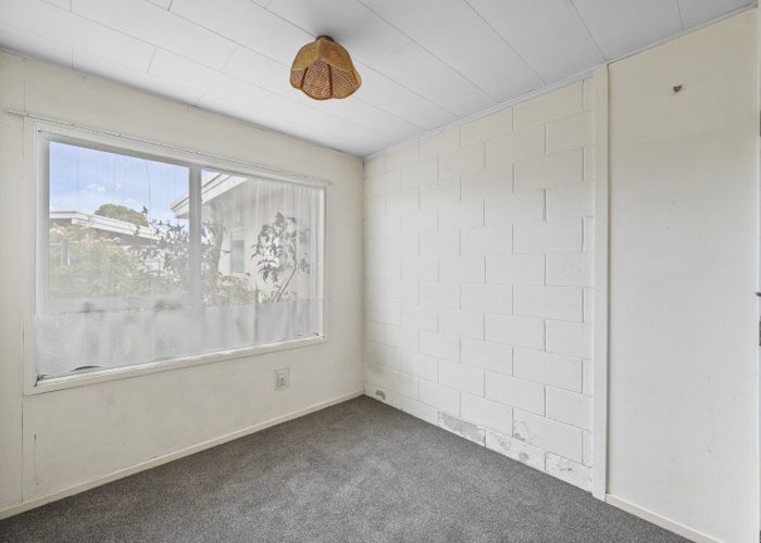  at 5 London Place, Tamatea, Napier, Hawke's Bay