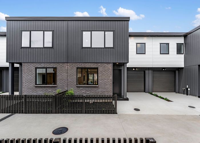  at 25-27 Sunnymead Road, Glen Innes, Auckland City, Auckland