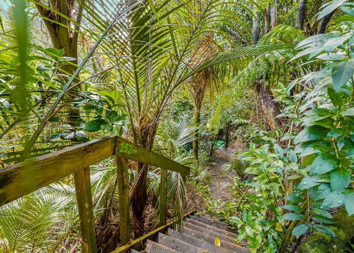  at 132 Victory Road, Laingholm, Auckland