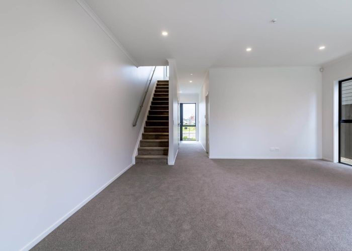  at 12 Ev Perry Way, Glen Innes, Auckland