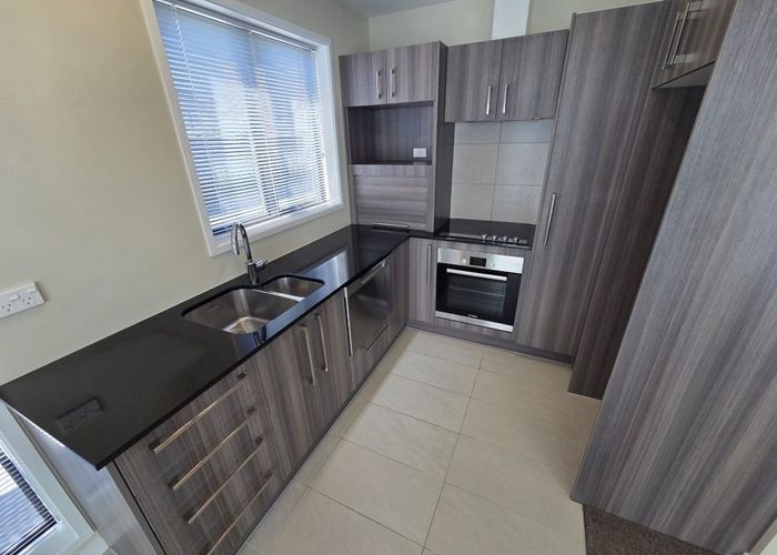  at 190b  Racecourse Road, Sockburn, Christchurch City, Canterbury