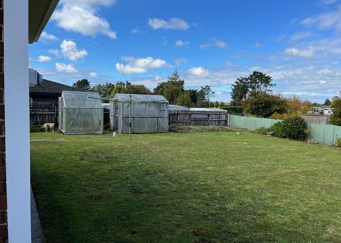  at 127 Pembroke Road, Pembroke