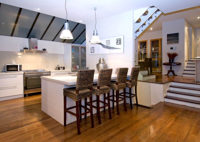  at 7 Logan Terrace, Parnell, Auckland