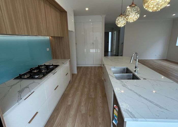  at 15B Gulf Crest, Bucklands Beach, Manukau City, Auckland