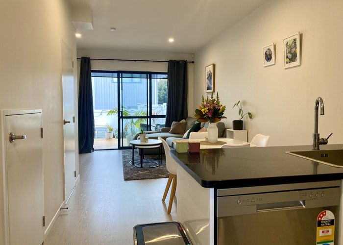  at 6/2C Walsall Street, Avondale, Auckland City, Auckland