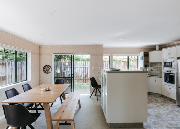  at 11 Santa Monica Drive, Papamoa Beach, Papamoa