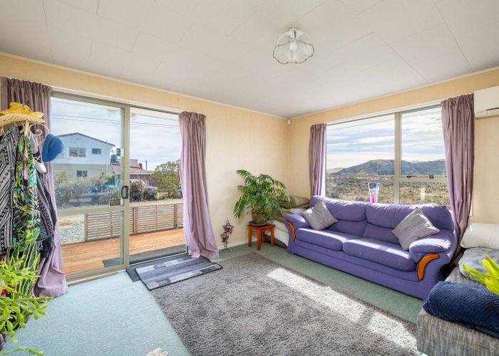  at 12 Hillview Road, Birdlings Flat, Little River