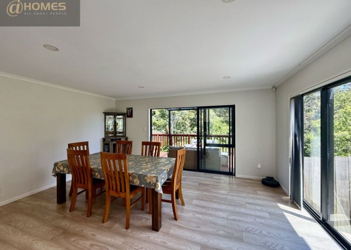  at 70 Sungrove Rise, Sunnyvale, Waitakere City, Auckland