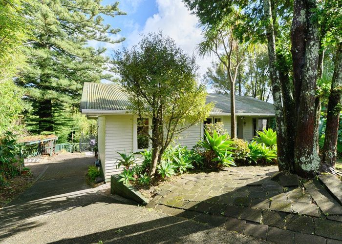  at 18A Verbena Road, Birkdale, Auckland