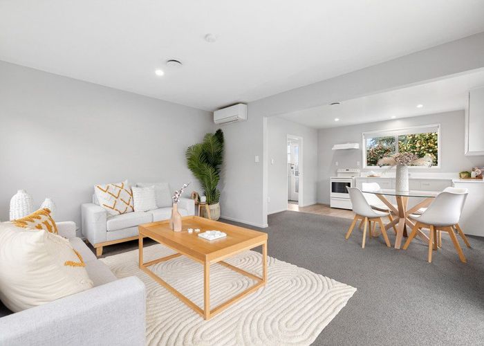  at 2/18 Manuel Place, Bishopdale, Christchurch