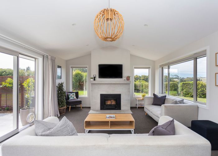  at 6/102 Beach Road, Awamoa