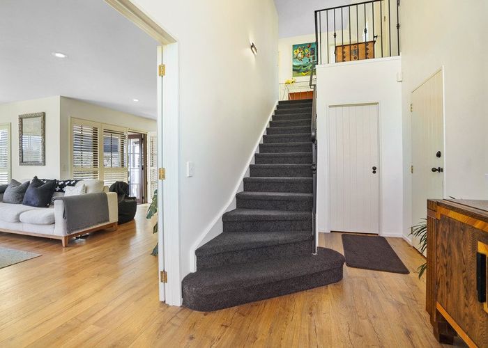  at 576 River Road, Fairfield, Hamilton