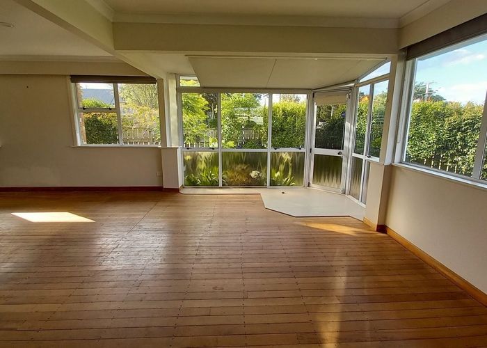  at 2 Rimu Street, Gate Pa, Tauranga