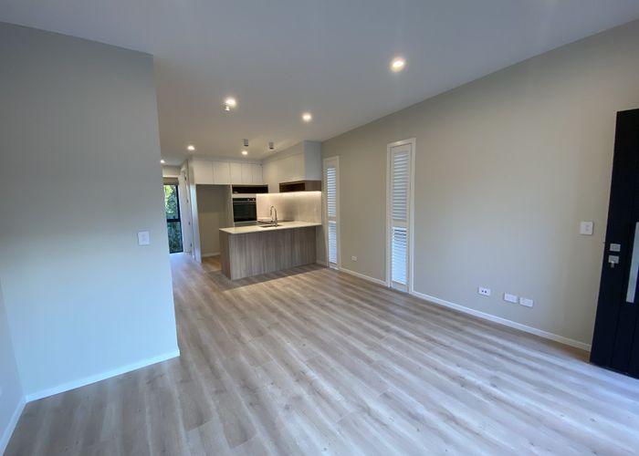  at 41F Camelot Place, Glenfield, North Shore City, Auckland